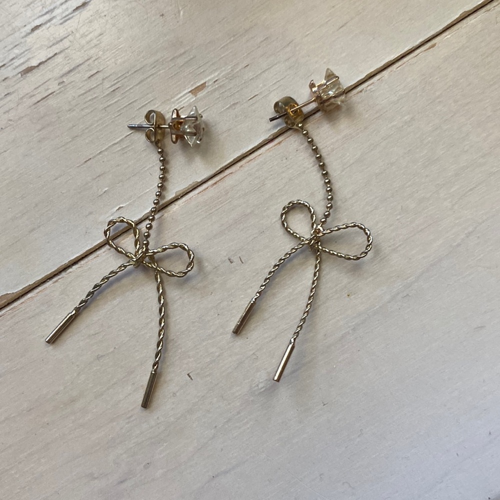 bow diamond earrings